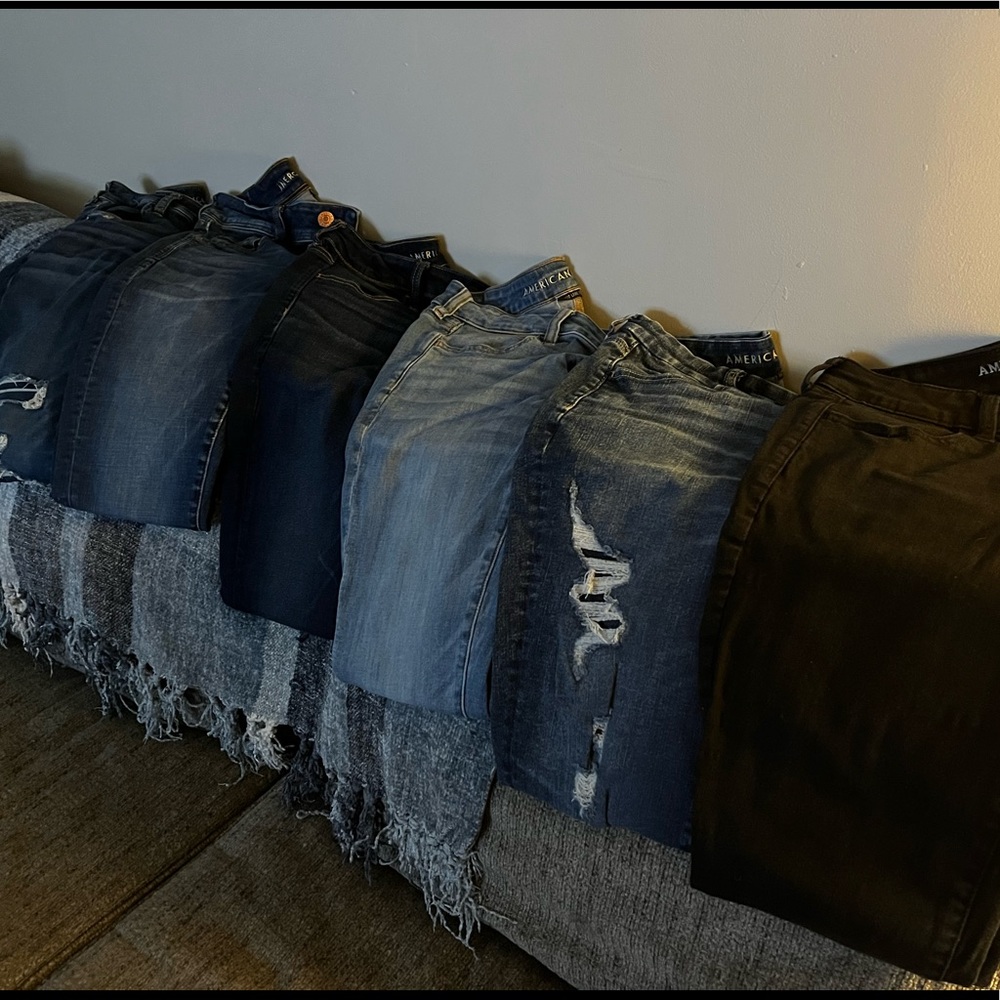 5 pairs size 8 blue,1 size 10.